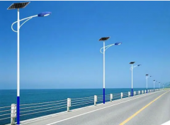 太陽能LED路燈與傳統路燈:哪個成本高？